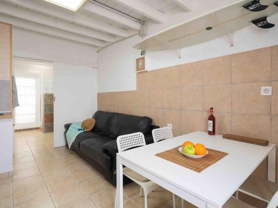 Famara, Apto. En Zona Tranquila A 200M Del Mar. Apartment Exterior photo